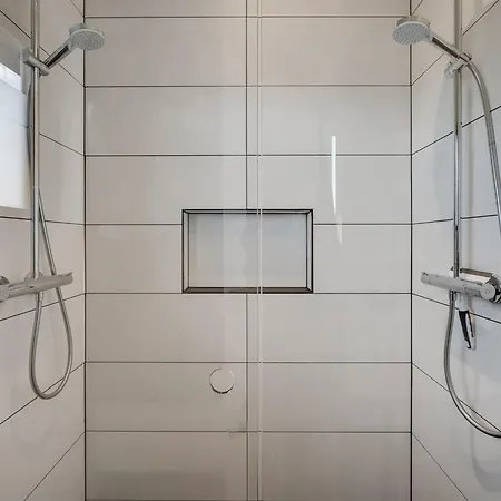 Merve - 250m From The Sea By Interhome